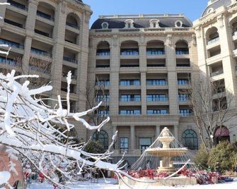 Wanda Vista Qingdao Movie Metropolis - Qingdao - Building