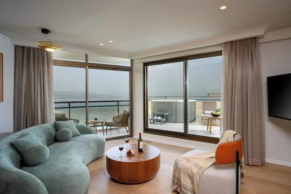 מלון לאונרדו פלאזה טבריה