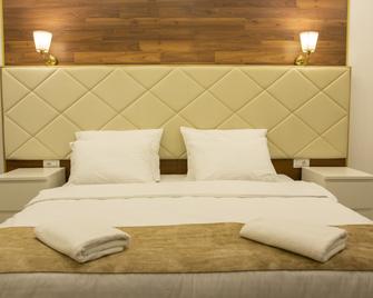Luxury Rooms Skadarlija - Belgrade - Bedroom