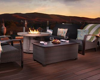 The Bolling Wilson Hotel - Wytheville - Патіо