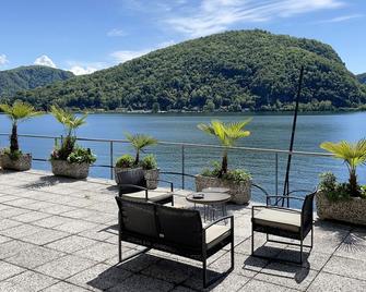 Tresa Bay Hotel - Ponte Tresa - Binnenhof