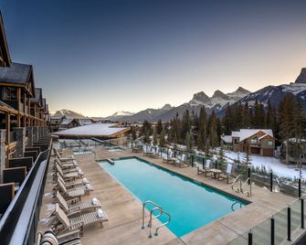 The Malcolm Hotel - Canmore - Pool