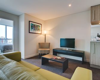 Point Hotel - Brisbane - Living room