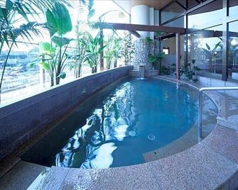 Hotel Amandi - Nagasaki - Pool