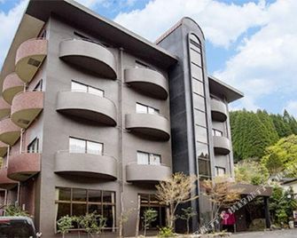 Hotel Ryusenkaku - Kokonoe - Gebouw