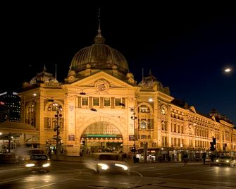 ibis budget Melbourne CBD - Melbourne - Rakennus