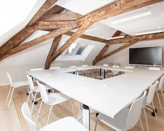 Hôtel-Restaurant de la Vue-des-Alpes - Val-de-Ruz - Salle à manger