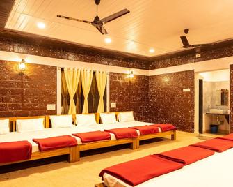 Verdant Cottages - Karwar - Bedroom