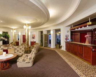 Hotel Ostrov - Nymburk - Lobby