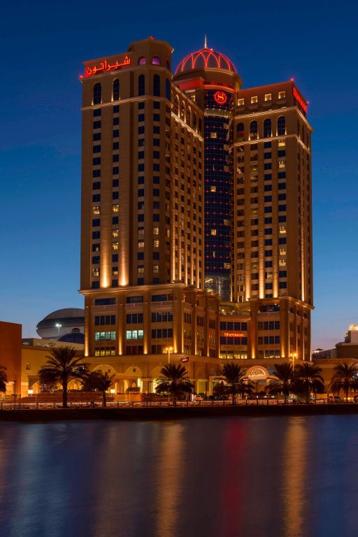 Sheraton Mall of the Emirates Hotel, Dubai - דובאי - בניין