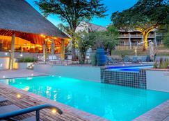 Chobe Safari Lodge - Kasane - Pool