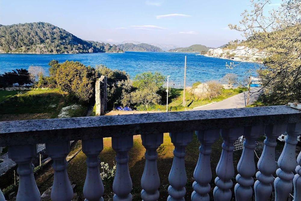 Apartments Patricija - Polače - מרפסת