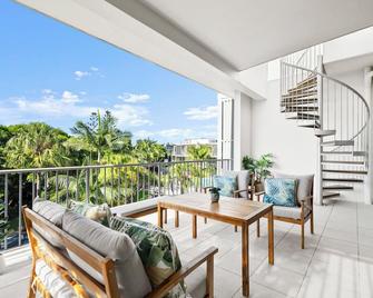 Drift Apartments - Tweed Coast Holidays - Kingscliff - Balcony
