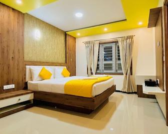 Jmg Grand Resort Kaircombai Kotagiri - Kotagiri - Habitación