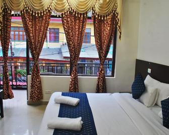 Hotel Misty Woods - Dharamshala - Habitación