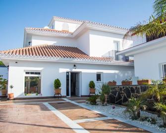 Hotel Novomar - Chiclana de la Frontera - Rakennus