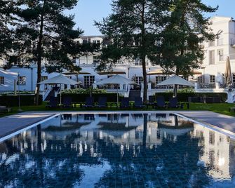 Strandhotel Zingst - Zingst - Pool