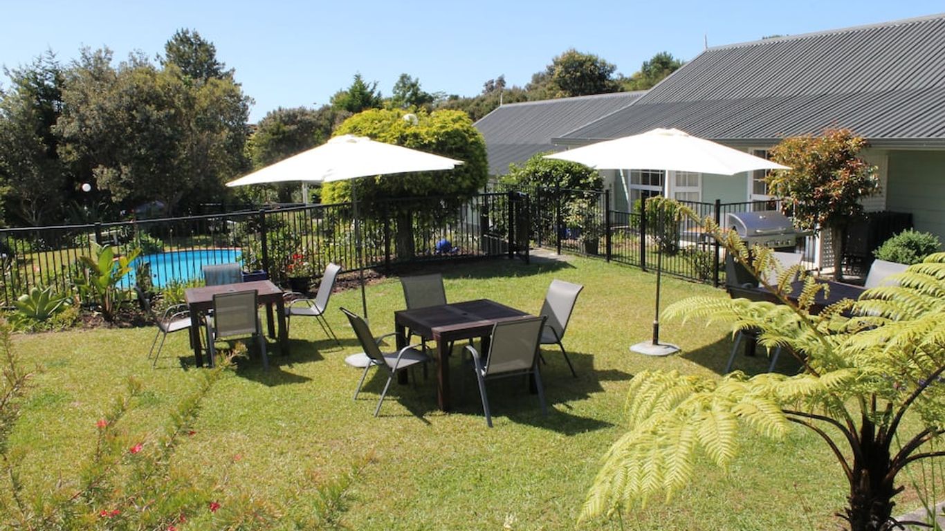 Ash Grove Boutique Motel