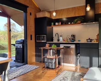 Ripples Retreat - Riverside - Piopio - Cocina