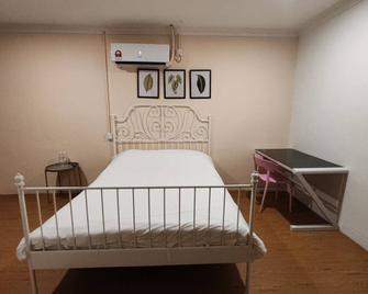Songtam Hotel - Ipoh - Bedroom