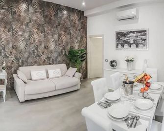 Central Luxury Apartment - Lido di Ostia - Essbereich