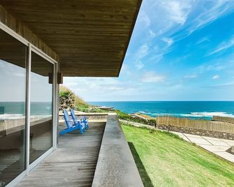 Santa Barbara Eco-Beach Resort - Ribeira Grande