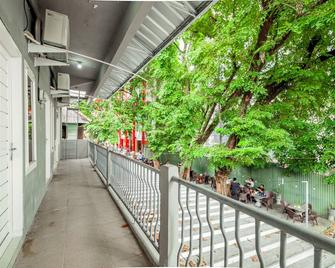 OYO 93630 Wongso Residence Syariah - Пангкалпінанг - Балкон