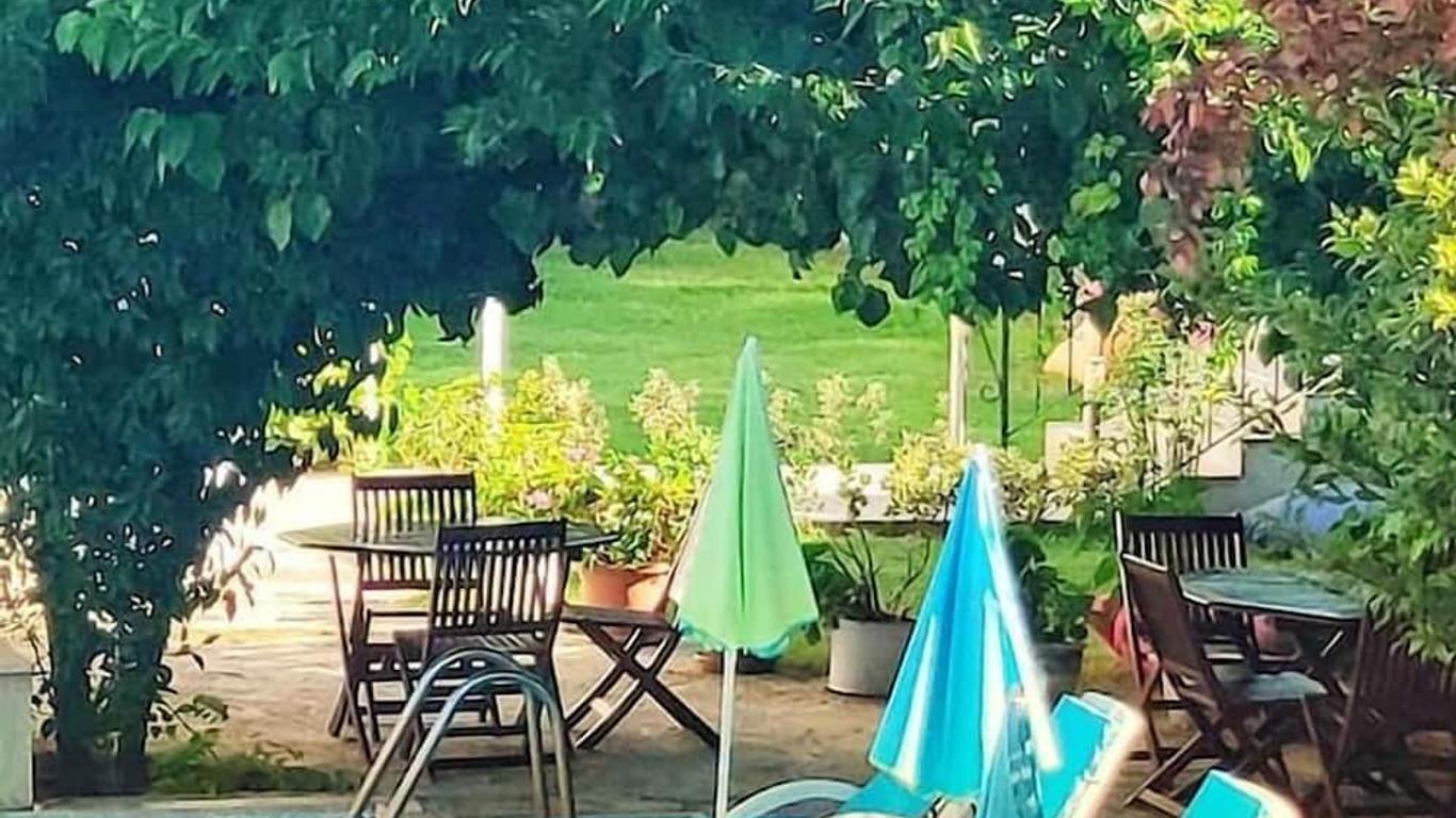 Parla Apart Hotel