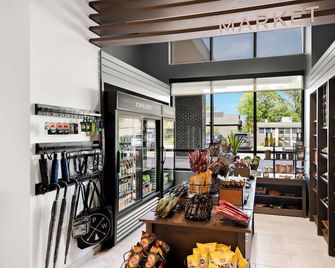 Hayward Inn - Eugene - Tienda