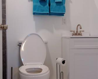 Cozy 1-bedroom apartment with WiFi, AC in charming Marsh Harbour - Marsh Harbour