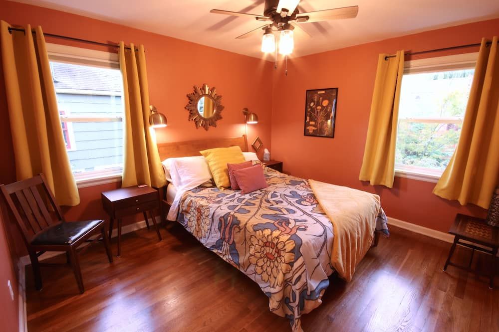 Private Roosevelt Home 6 Blocks from Light Rail - סיאטל - חדר שינה