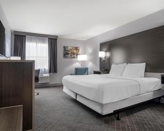 SureStay Plus by Best Western St. James Donaldsonville - Saint James - Bedroom