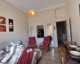 Studio Grand Hôtel - 1 lit - 2 pers - Châtel-Guyon - Chambre