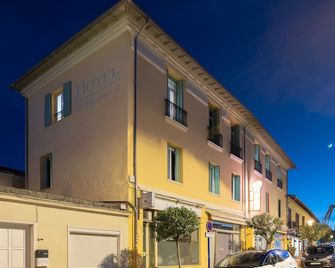 Hotel de Belgique - Menton - Building