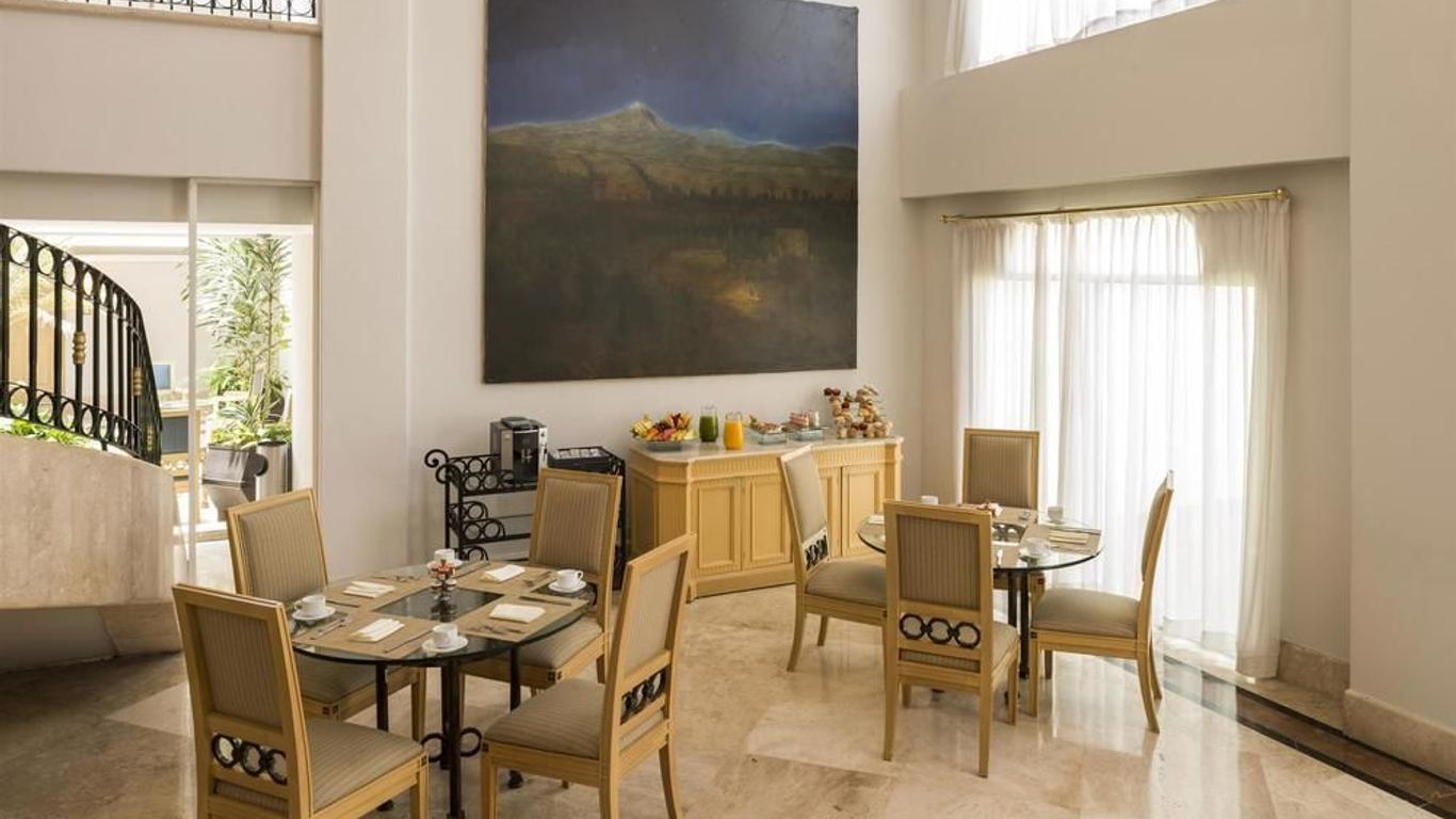 Camino Real Hotel & Suites Puebla