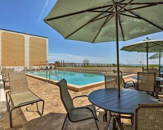 Ocean-View St Augustine Studio with Pool Access! - St. Augustine - Pool