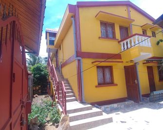 Motel Au petit Vatel - Antsiranana - Vista del exterior