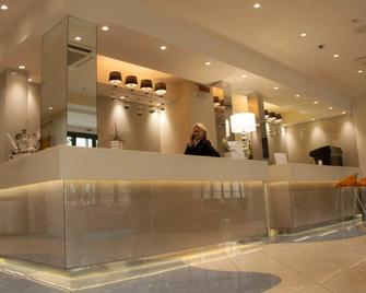 Hotel Aurora Mare - Rimini - Accueil
