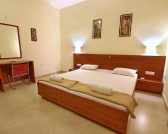 Hotel Garden Court - Hoshiārpur - Bedroom
