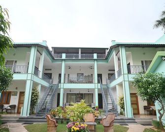 Ranthambhore Vatika Resort - 瑟瓦伊馬托布爾 - 建築