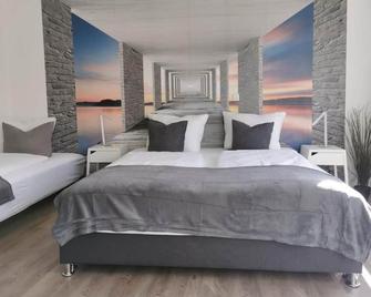 Hotel Seeblick am Sankelmarker See - Oeversee - Schlafzimmer