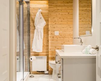 Capitol Robinson by Bower Boutique Hotels - Moncton - Baño
