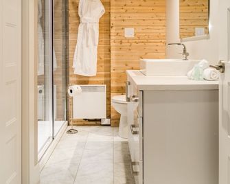 Capitol Robinson by Bower Boutique Hotels - Moncton - Baño