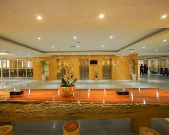 Grand Park Hotel - Мандалай - Лоббі