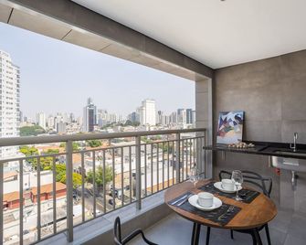 Platina 220 - São Paulo - Balkong