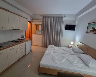 Thoma's K Studios - Vlorë - Bedroom