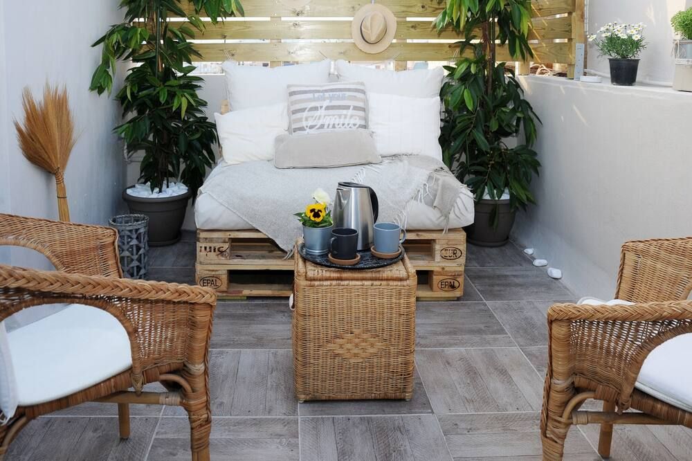 Top of the city Central studio with Acropolis View - אתונה - פטיו