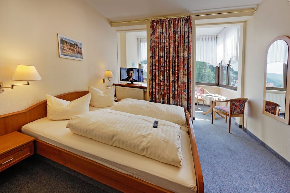 Hotel Restaurant Ketterer am Kurgarten - Triberg - Ložnice