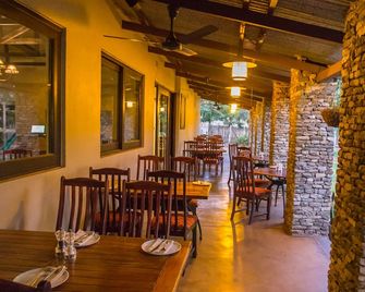 Hamiltons Lodge & Restaurant - Malelane - Restaurant