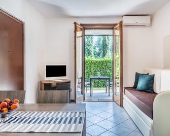 Residence Nuove Terme - Sirmione - Obývací pokoj